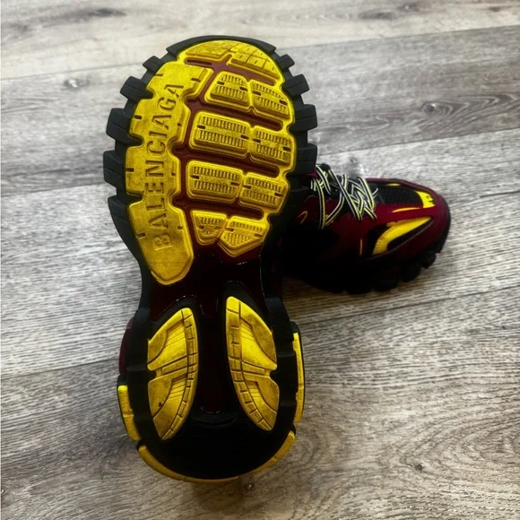 Balenciaga Burgundy and Black Athletic Shoes - Picture 4 of 6
